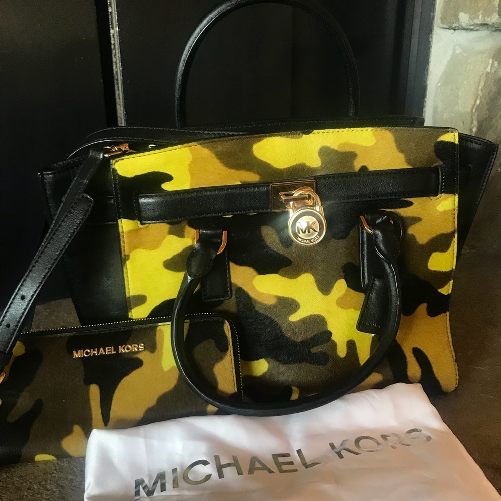 Micheal Kors Handbag and wallet